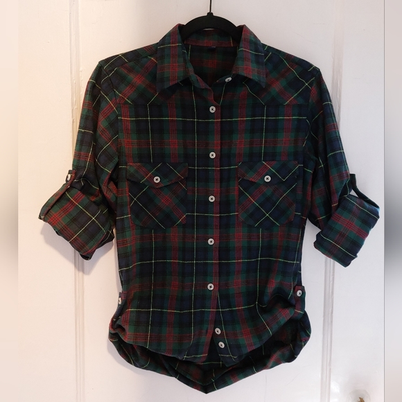 Adjustable Green and Blue Flannel - Picture 3 of 8